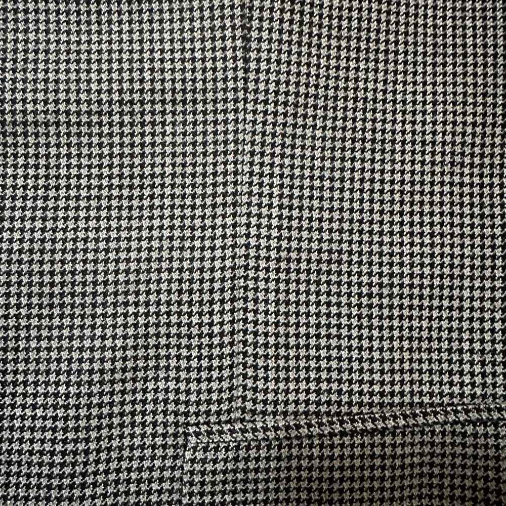 John W. Nordstrom Houndstooth Silk and Wool Blazer - Picture 2 of 10
